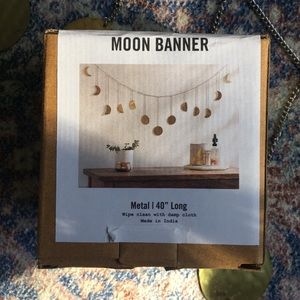 UO Phases of the Moon Banner 🌙